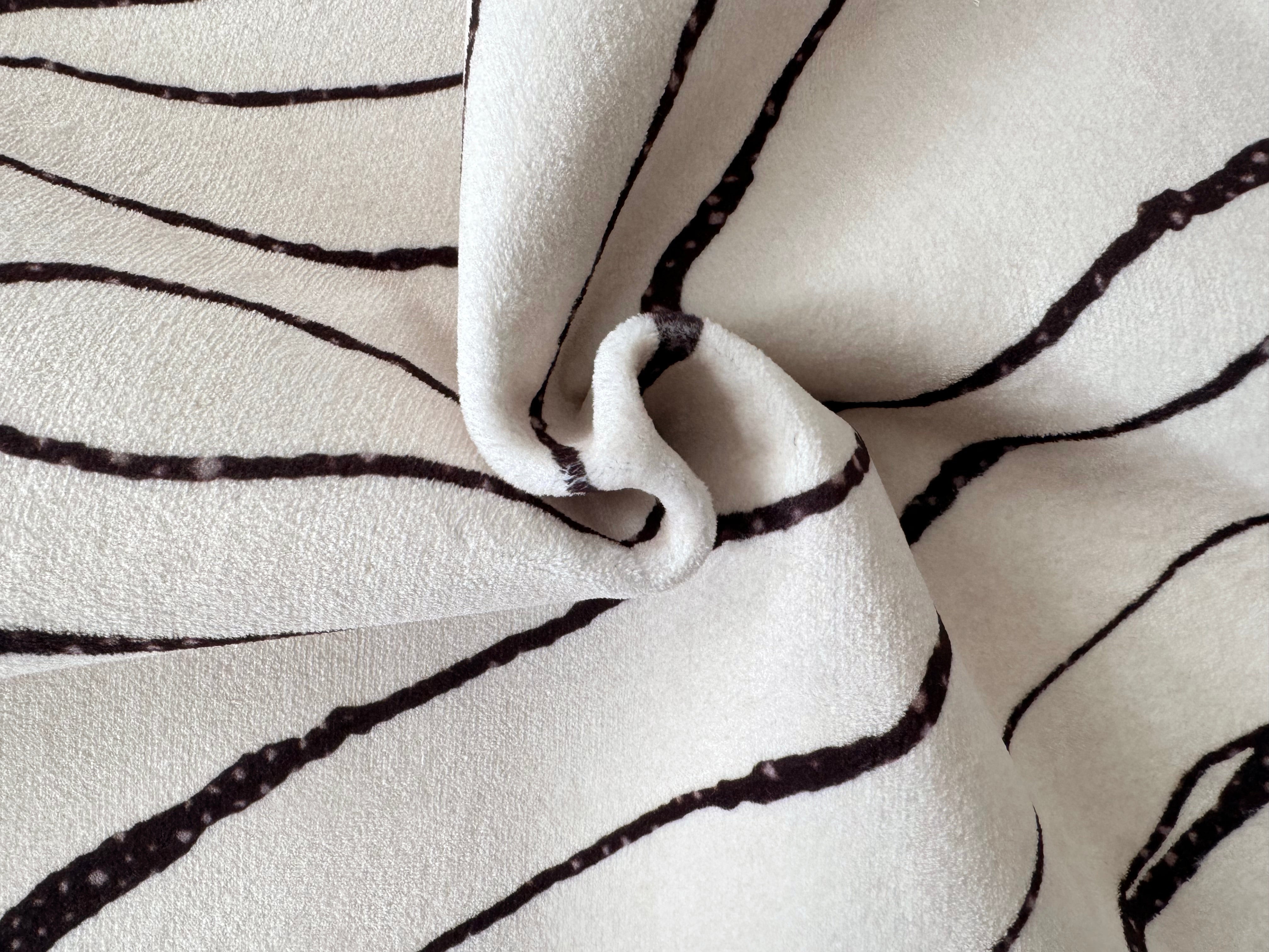 GLN Rugs Thassos - Machine Washable Area Rug - Beige/Black Home Rug