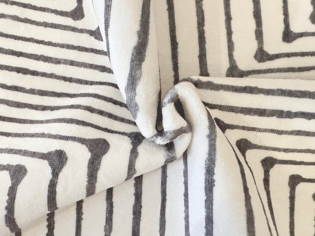 GLN Rugs Nysa - Machine Washable Area Rug - Black/Beige Home Rug